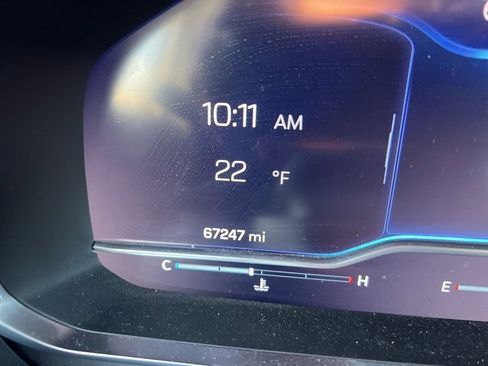 Used 2023 Chevrolet Suburban LT image 11