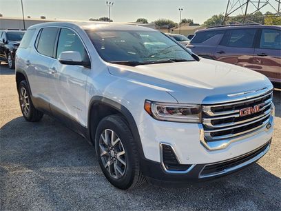 Used 2022 GMC Acadia SLE w/ LPO, Floor Liner Package