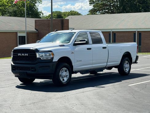 Used 2019 RAM 3500 Tradesman AWD/4WD image 1