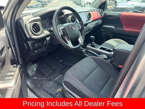 Used 2023 Toyota Tacoma SR5 RWD image 9