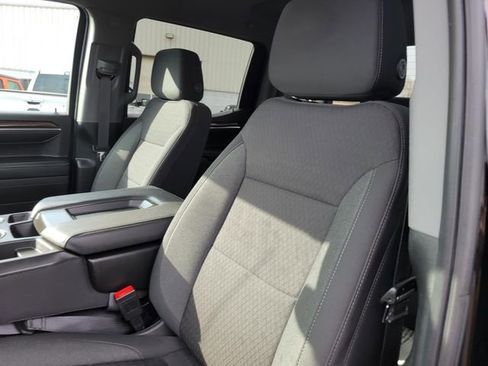 Used 2023 Chevrolet Silverado 1500 LT image 25