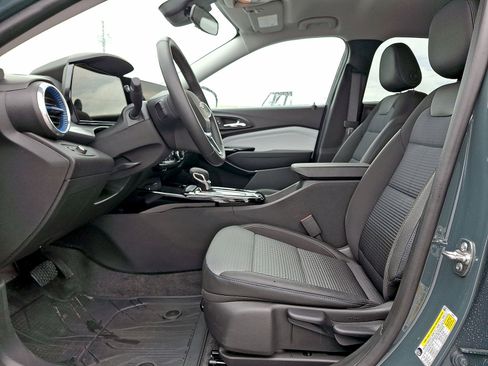 Used 2026 Chevrolet Trax LT w/ Driver Confidence Package FWD image 11