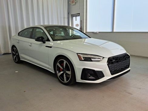 Used 2022 Audi A5 2.0T Premium Plus AWD/4WD image 4