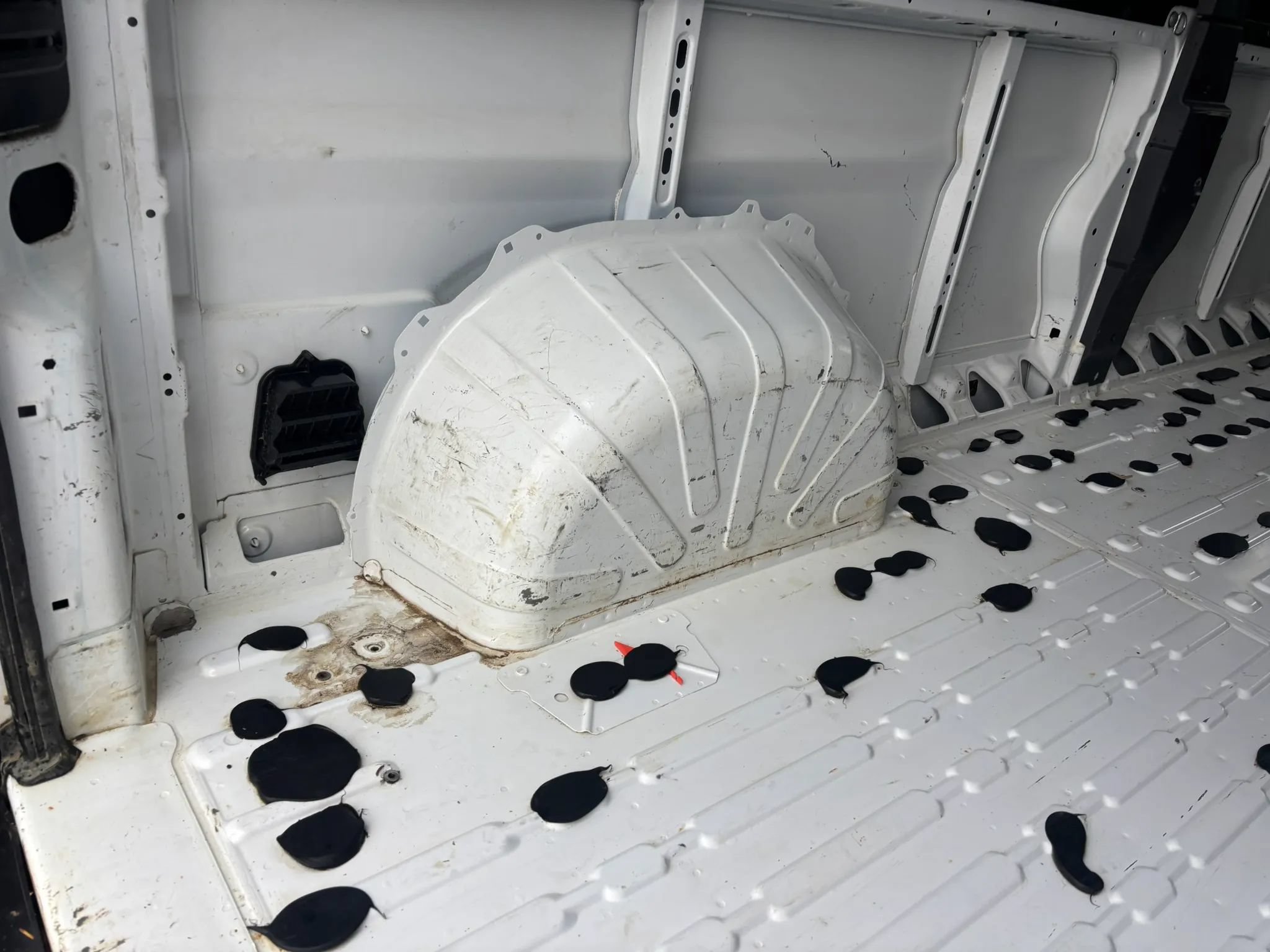 Used 2022 RAM ProMaster 2500 w/ Premium Appearance Group FWD image 7