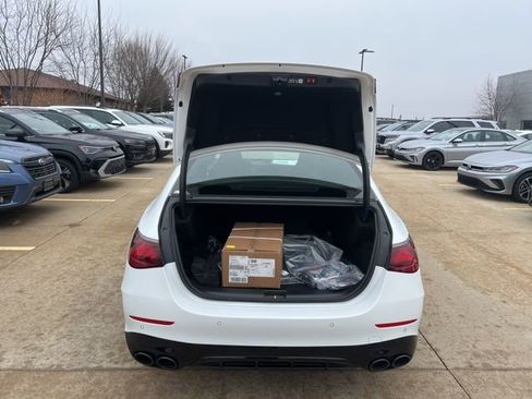 New 2026 Mercedes-Benz E 53 AMG e 4MATIC Sedan image 10