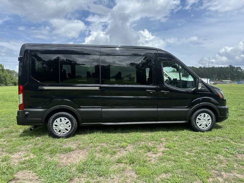 Used 2024 Ford Transit 350 XLT RWD image 4