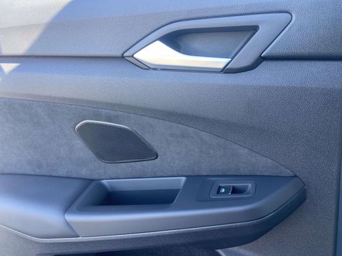 Certified 2025 Volkswagen GTI SE image 16