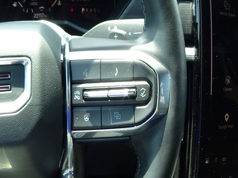 Used 2025 GMC Acadia Elevation FWD image 24