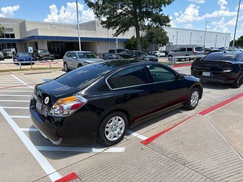 Used 2009 Nissan Altima 2.5 S w/ Convenience Pkg FWD image 6