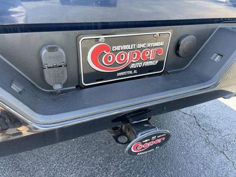 Used 2019 Chevrolet Silverado 1500 Custom Trail Boss w/ Custom Convenience Package AWD/4WD image 16