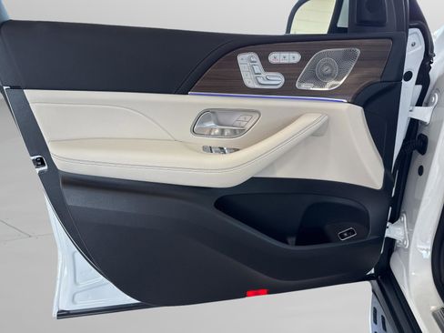 New 2026 Mercedes-Benz GLS 450 GLS 450 image 47