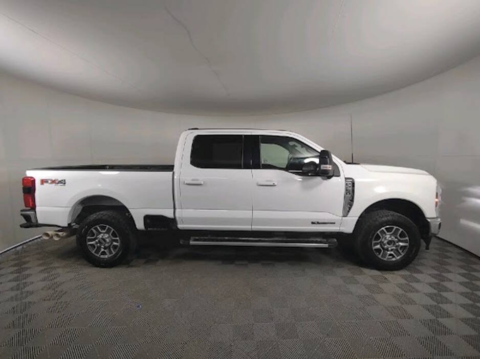 Used 2025 Ford F250 Lariat w/ FX4 Off-Road Package AWD/4WD image 11