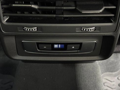 New 2026 Audi Q7 Premium image 11