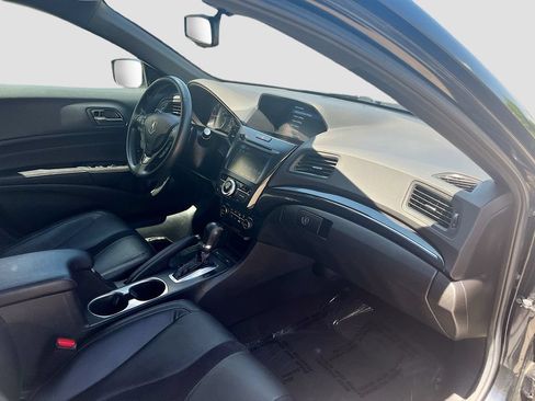 Used 2019 Acura ILX FWD image 29