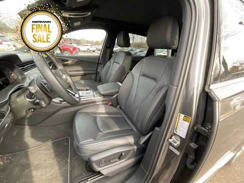Used 2025 Audi Q7 3.0T Premium Plus image 10