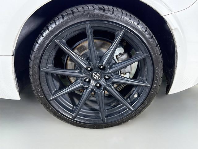 Used 2025 Toyota GR86 Premium w/ ALL Weather Mat Package (TMS) RWD image 26