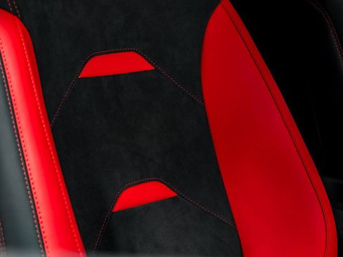 Used 2023 Lamborghini Huracan Tecnica RWD image 38