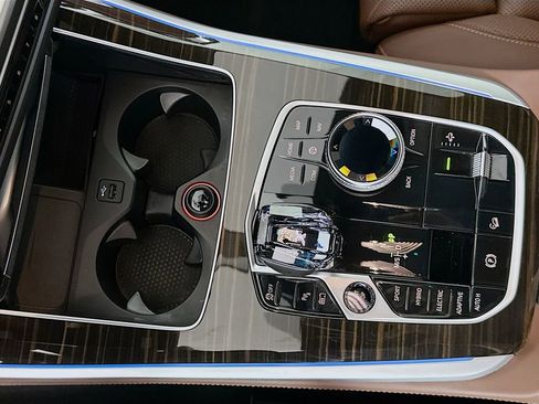 Used 2023 BMW X5 xDrive45e w/ Executive Package image 17