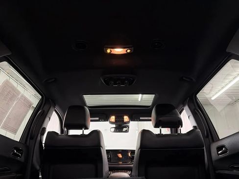 Used 2025 Dodge Durango R/T AWD/4WD image 15