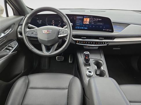 Certified 2024 Cadillac XT4 Sport w/ Active Safety Package AWD/4WD image 10