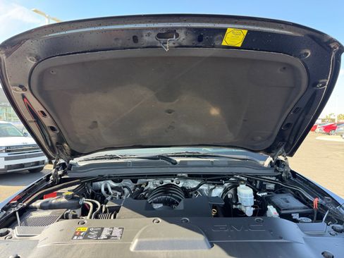 Used 2016 GMC Yukon Denali image 22