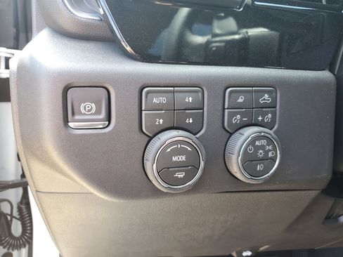 New 2026 Chevrolet Silverado 1500 LT Trail Boss w/ Safety Package AWD/4WD image 24