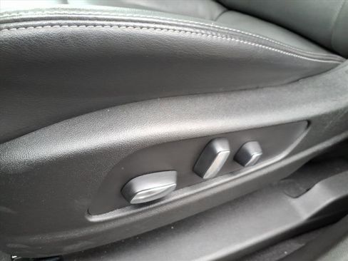 Certified 2024 Cadillac XT6 Premium Luxury w/ LPO, Floor Liner Package image 27