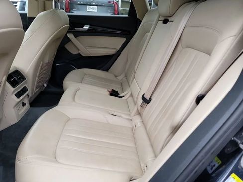 Used 2020 Audi Q5 2.0T Premium Plus w/ Premium Plus Package AWD/4WD image 24