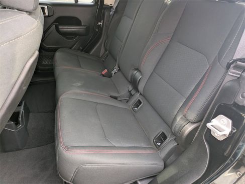 Used 2021 Jeep Gladiator Rubicon image 18