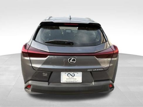 Used 2023 Lexus UX 250h AWD w/ Accessory Package (Z2) image 9
