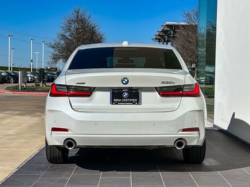 New 2025 BMW 330i xDrive Sedan w/ Convenience Package image 6