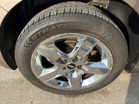 Used 2010 Chevrolet Malibu LT w/ Power Convenience Package image 10