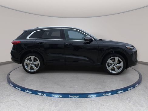 New 2026 Audi Q5 Premium AWD/4WD image 4