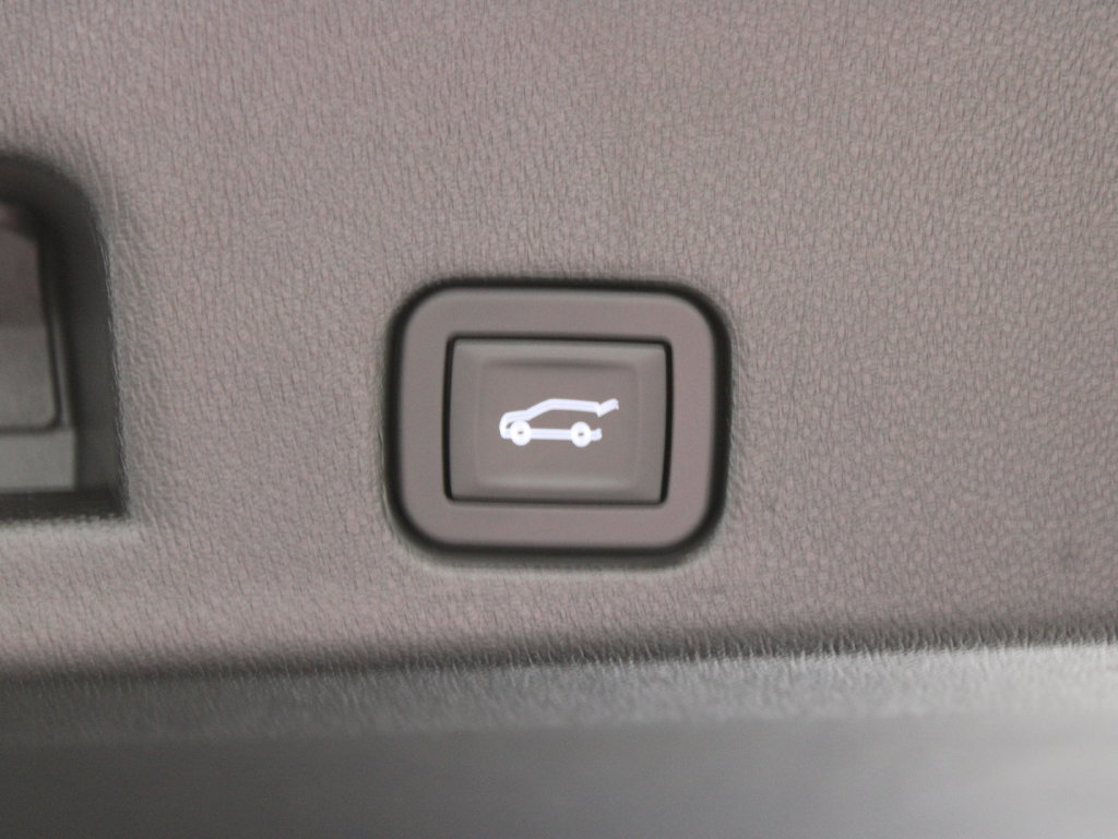 Used 2026 GMC Acadia Elevation w/ Black Edition AWD/4WD image 48