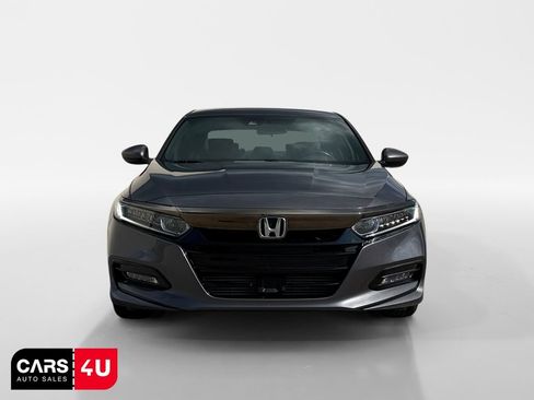Used 2018 Honda Accord Sport image 2