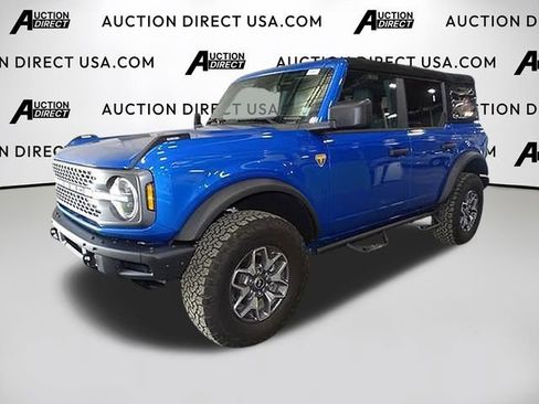 Used 2024 Ford Bronco Badlands AWD/4WD image 1