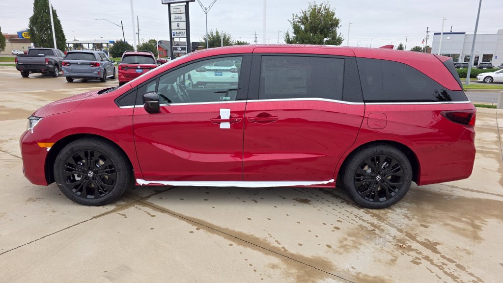New 2027 Honda Odyssey Sport-L image 2