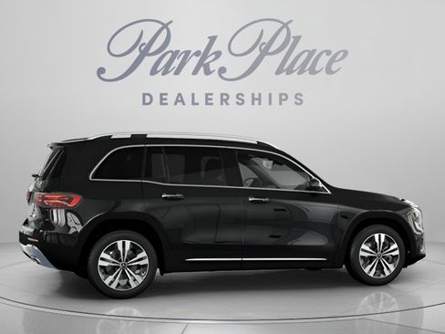 Certified 2026 Mercedes-Benz GLB 250 image 21