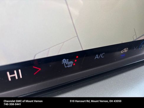 New 2026 Chevrolet Traverse LT w/ LPO, Floor Liner Package image 31