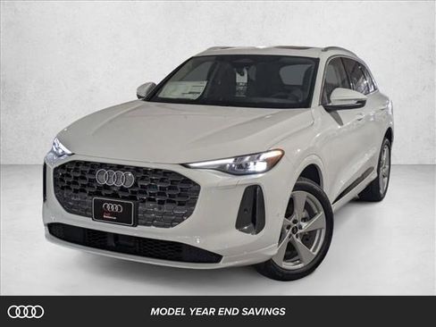 New 2025 Audi Q5 Premium Plus image 1