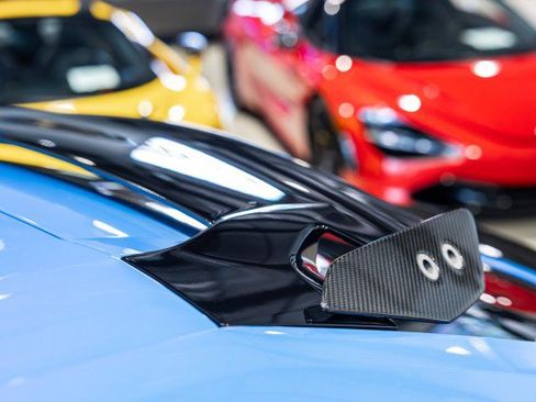 Used 2024 Lamborghini Urus Performante AWD/4WD image 17