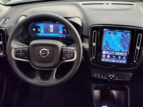 New 2026 Volvo XC40 B5 Ultra w/ Protection Package Premier image 26