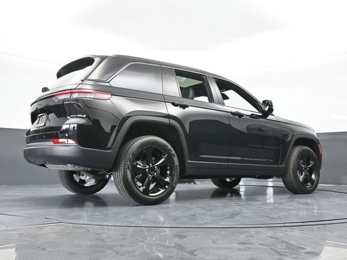 New 2026 Jeep Grand Cherokee Limited w/ Limited Altitude Package RWD image 56