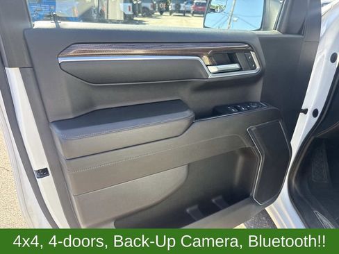 Used 2023 Chevrolet Silverado 1500 LT AWD/4WD image 18
