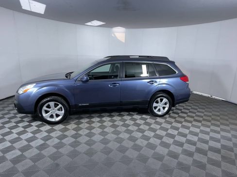 Used 2013 Subaru Outback 2.5i Premium w/ Popular Pkg 1B image 4