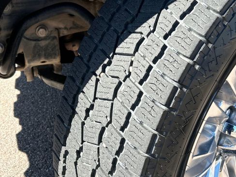 Used 2022 Chevrolet Silverado 2500 High Country w/ LPO, Hitch Package image 24