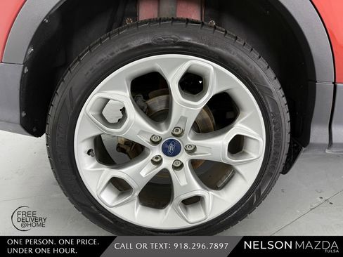 Used 2014 Ford Escape Titanium w/ Equipment Group 401A FWD image 14