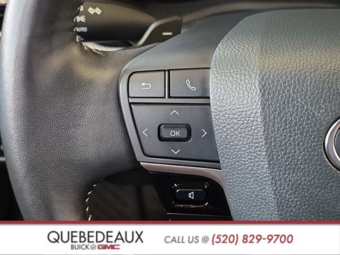 Used 2025 Toyota Camry SE w/ Convenience Package FWD image 14