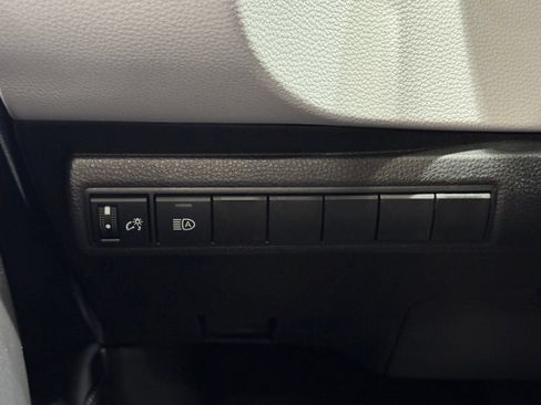 New 2026 Toyota Corolla SE FWD image 30