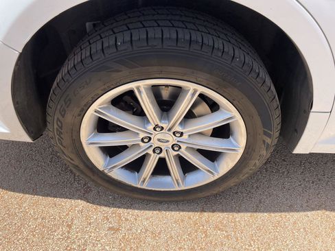 Used 2019 Ford Flex Limited FWD image 37